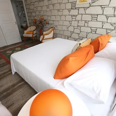 Bed & Breakfast Peroni Alacati