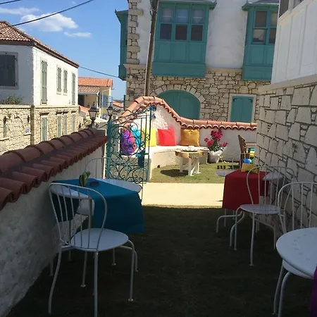 Oda ve Kahvaltı Peroni